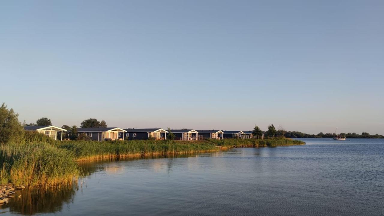 Mobilheim Herz Lauwersoog - Chalet Robbengat Esterno foto